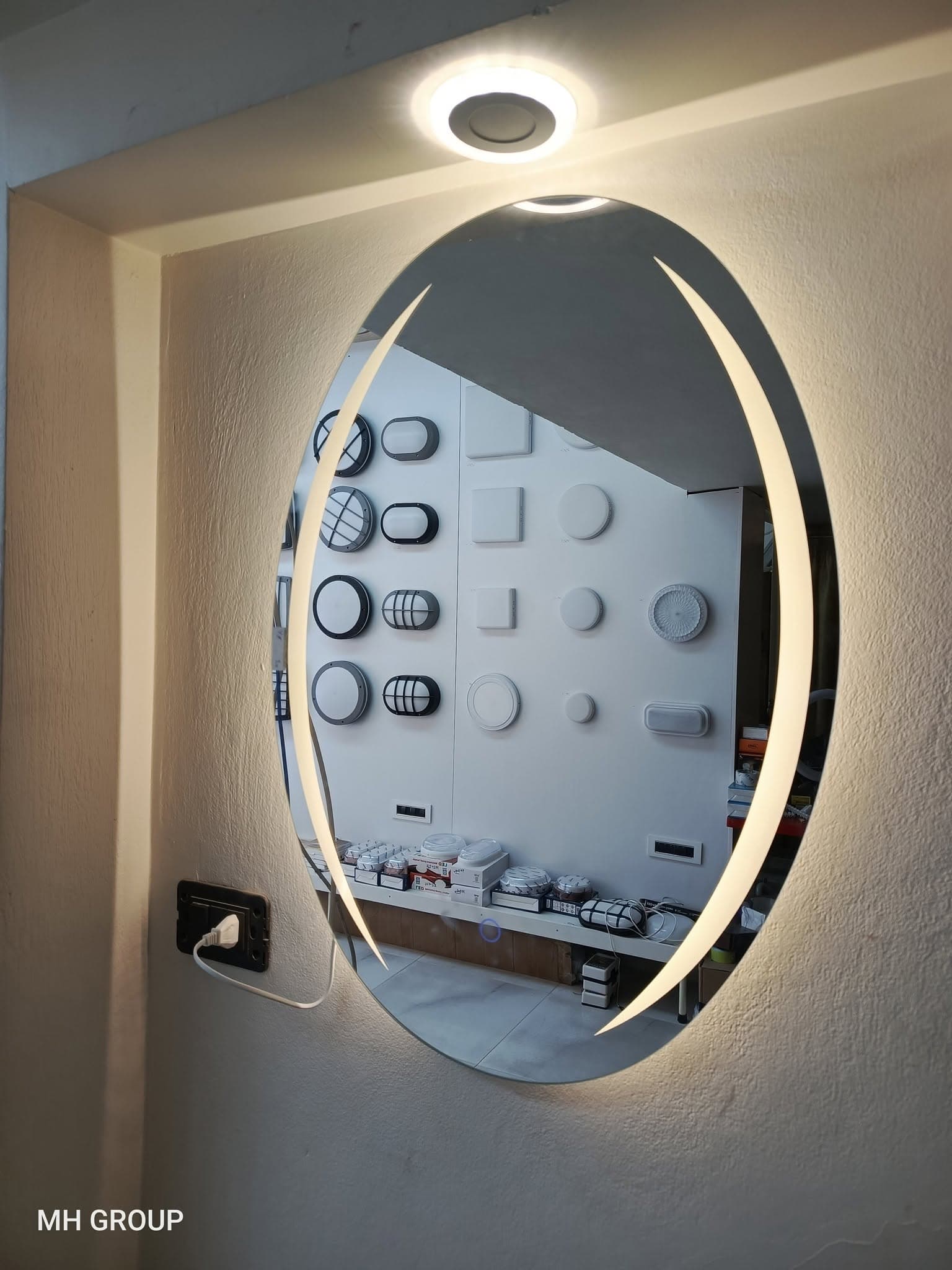 صورة منشأة mh group for lighting - قسم محل أدوات صحية أو كهرباء في Jdeidet Artouz 5