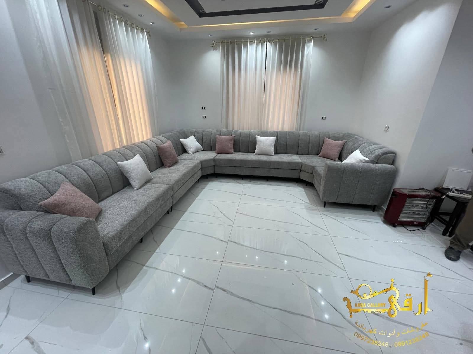 صورة منشأة معرض ارقى للمفروشات - قسم محل مفروشات / ستاير في Jdeidet Artouz 4
