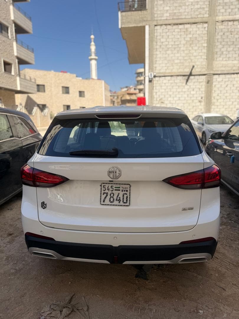 MG ZS 2025
